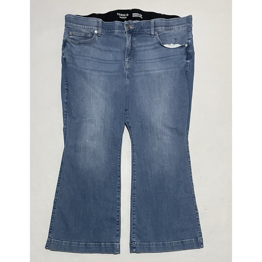 Torrid Woman 24XS Plus Feel the Fit Jeans Hi Rise Bombshell Flare Stretch Wide